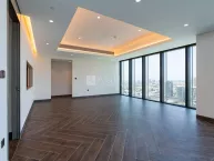 High Floor Duplex with Superb City Views