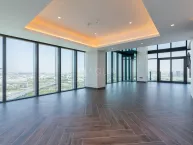 High Floor Duplex with Superb City Views