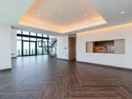 High Floor Duplex with Superb City Views